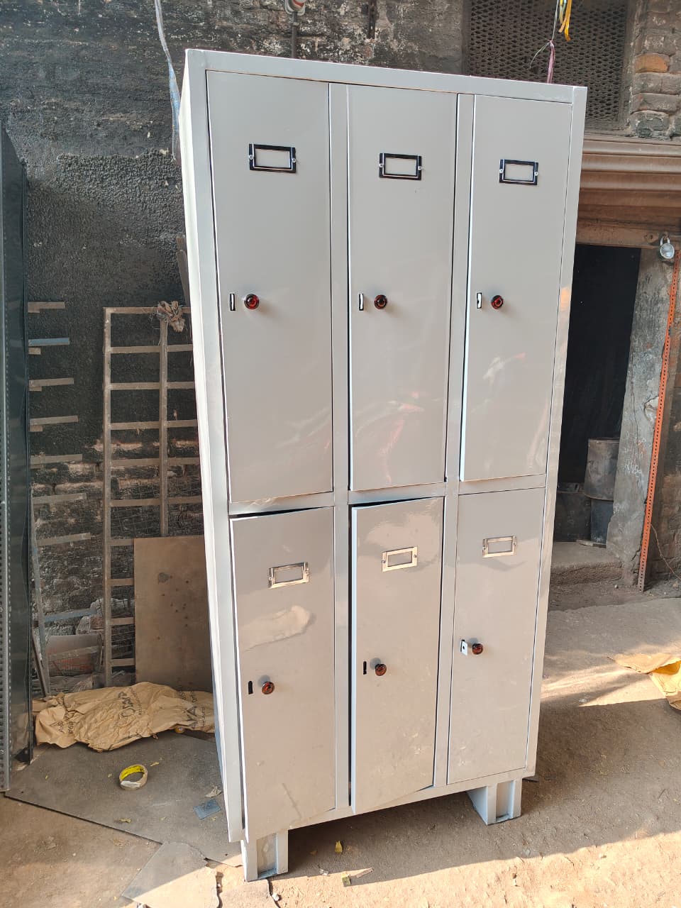 Modern Checkout Counter